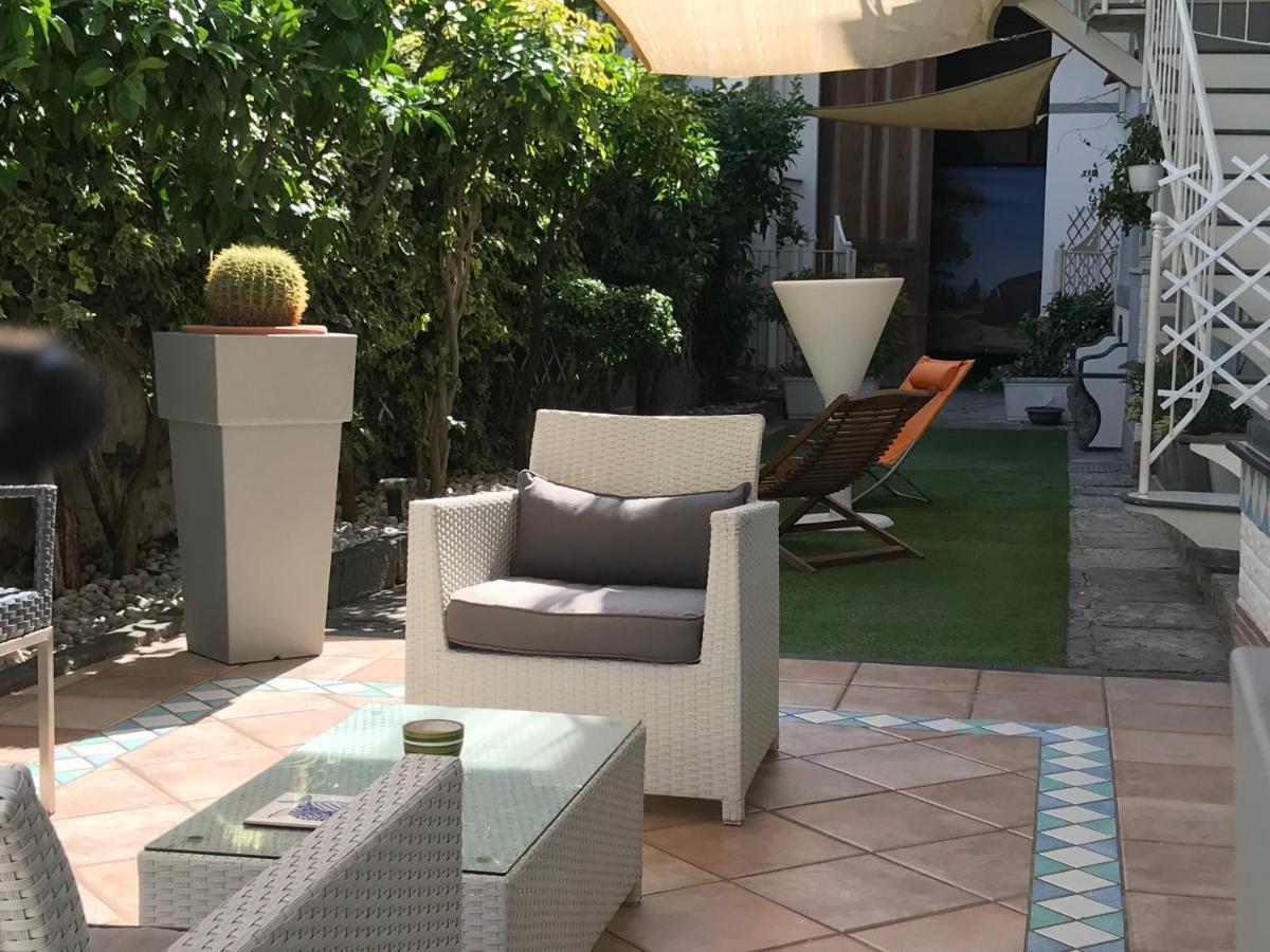 בוסקוריאלה Sky And Green Luxury Apartament מראה חיצוני תמונה