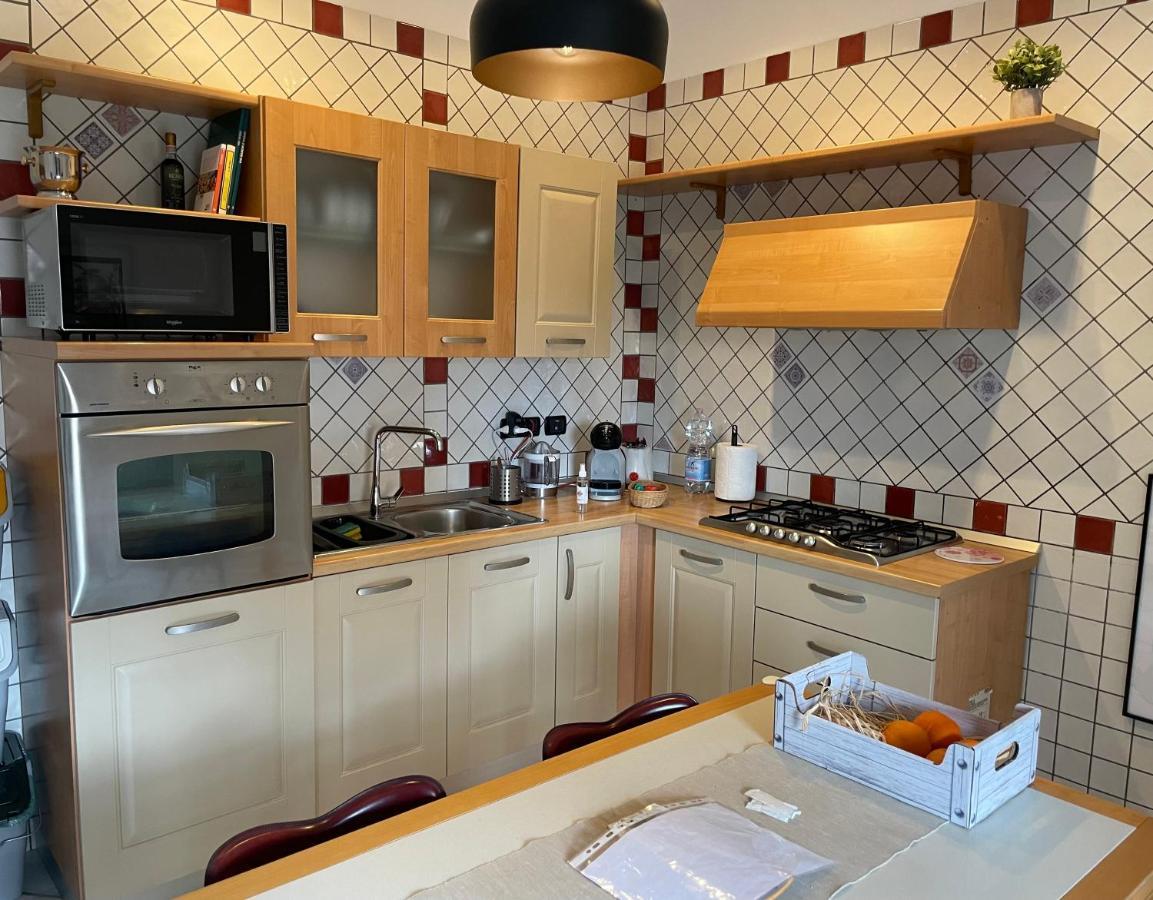 בוסקוריאלה Sky And Green Luxury Apartament מראה חיצוני תמונה