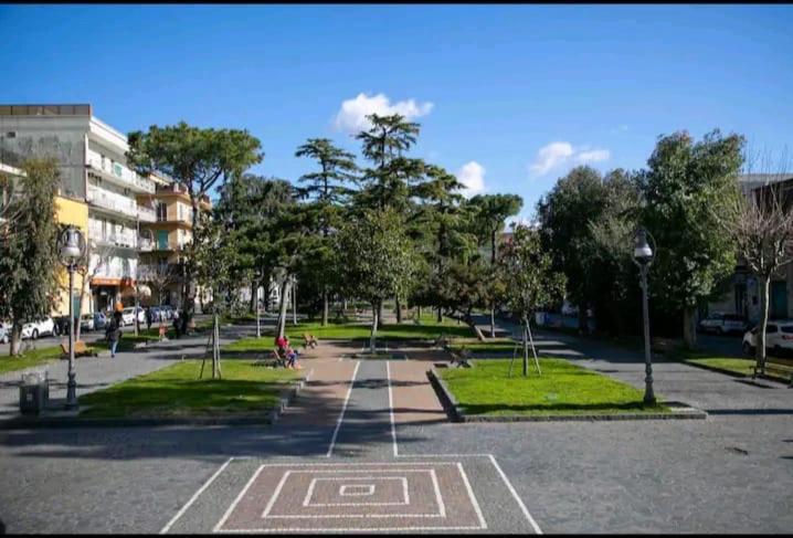 בוסקוריאלה Sky And Green Luxury Apartament מראה חיצוני תמונה